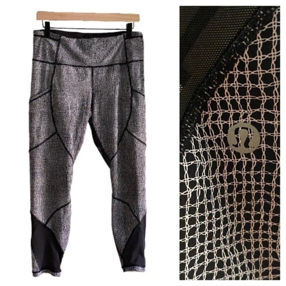Lululemon Black White Speed Up Crop Leggings